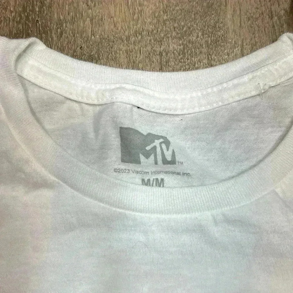 MTV music television t-shirt size Medium.  New. - Picture 3 of 5